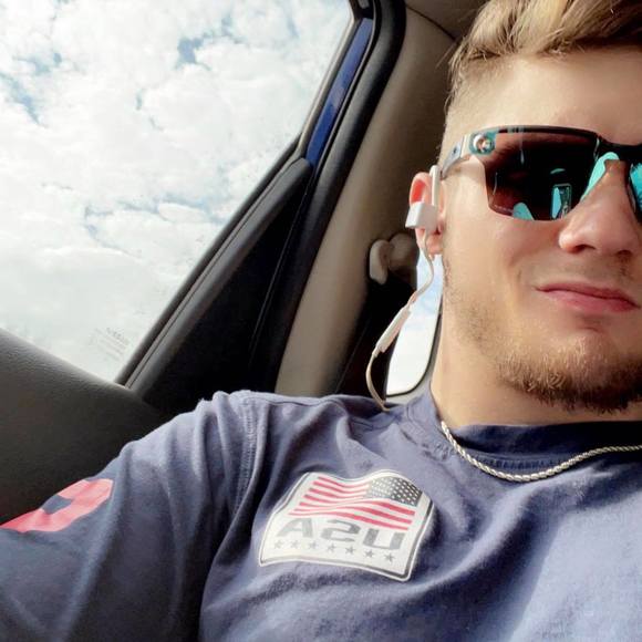 Meet your Posher, Benjamin - Picture 1 of 1